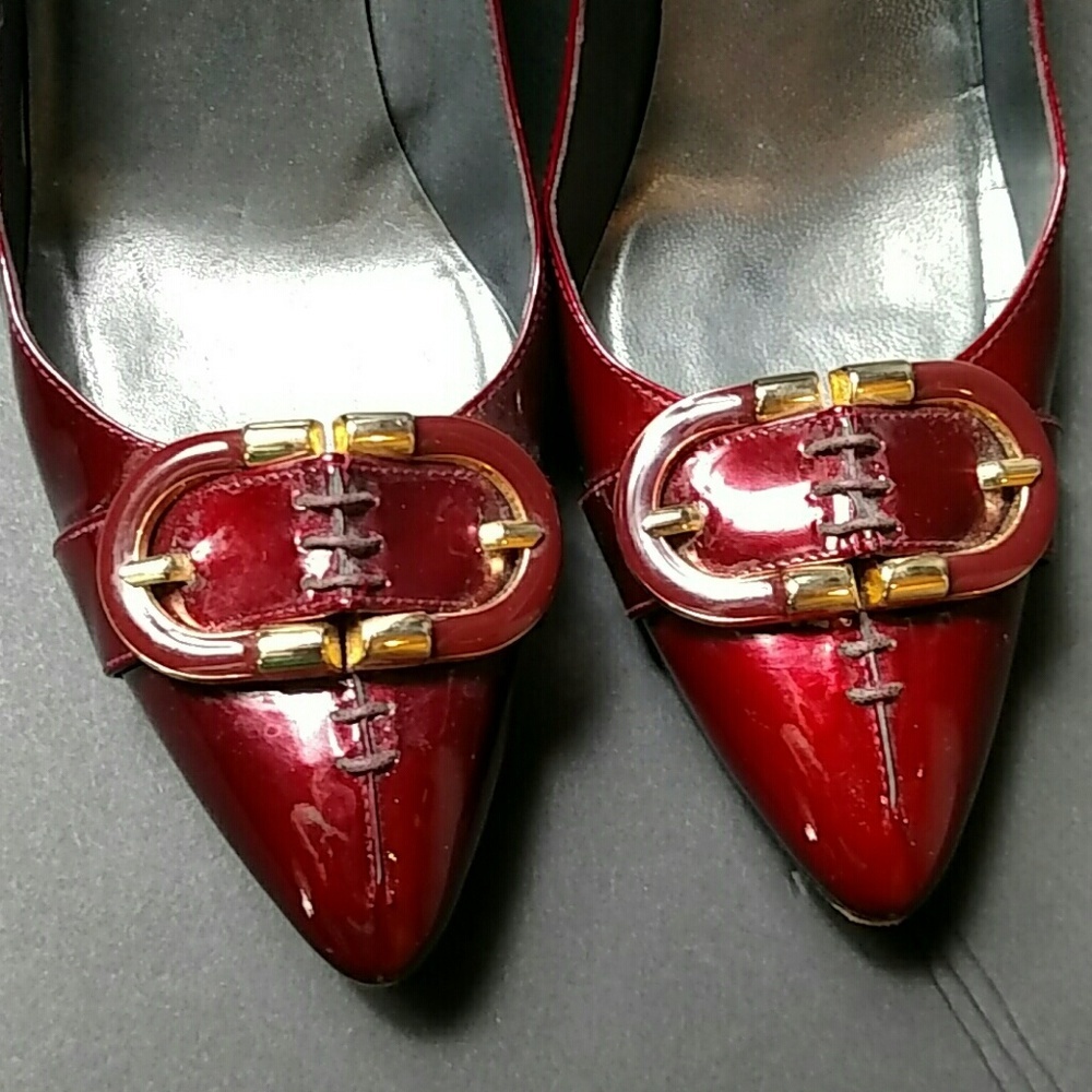 Stuart Weitzman Dark Red with Gold Buckle Heels - Picture 2 of 8